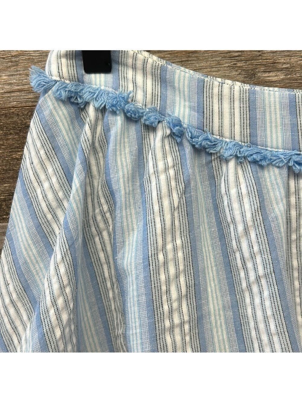 Moon River NWOT Light Blue Striped Ruffle Fringe High Low Maxi Skirt 100% cotton - Picture 2 of 12